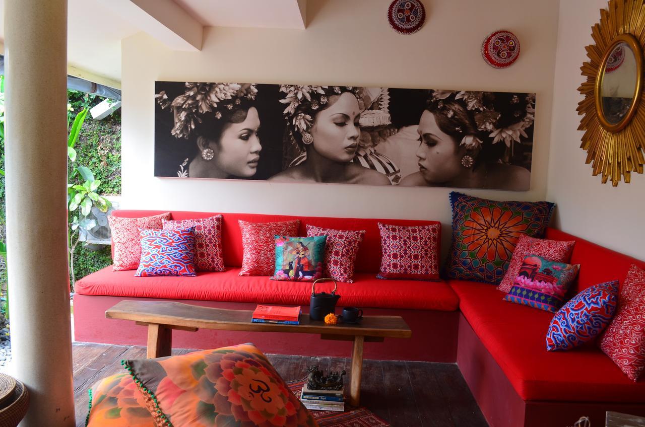 Karisa Pods Hostel Seminyak Buitenkant foto